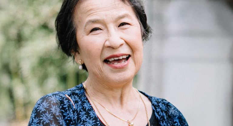 Portrait of Mae, a mother who was diagnosed with Progressive Supranuclear Palsy (PSP)